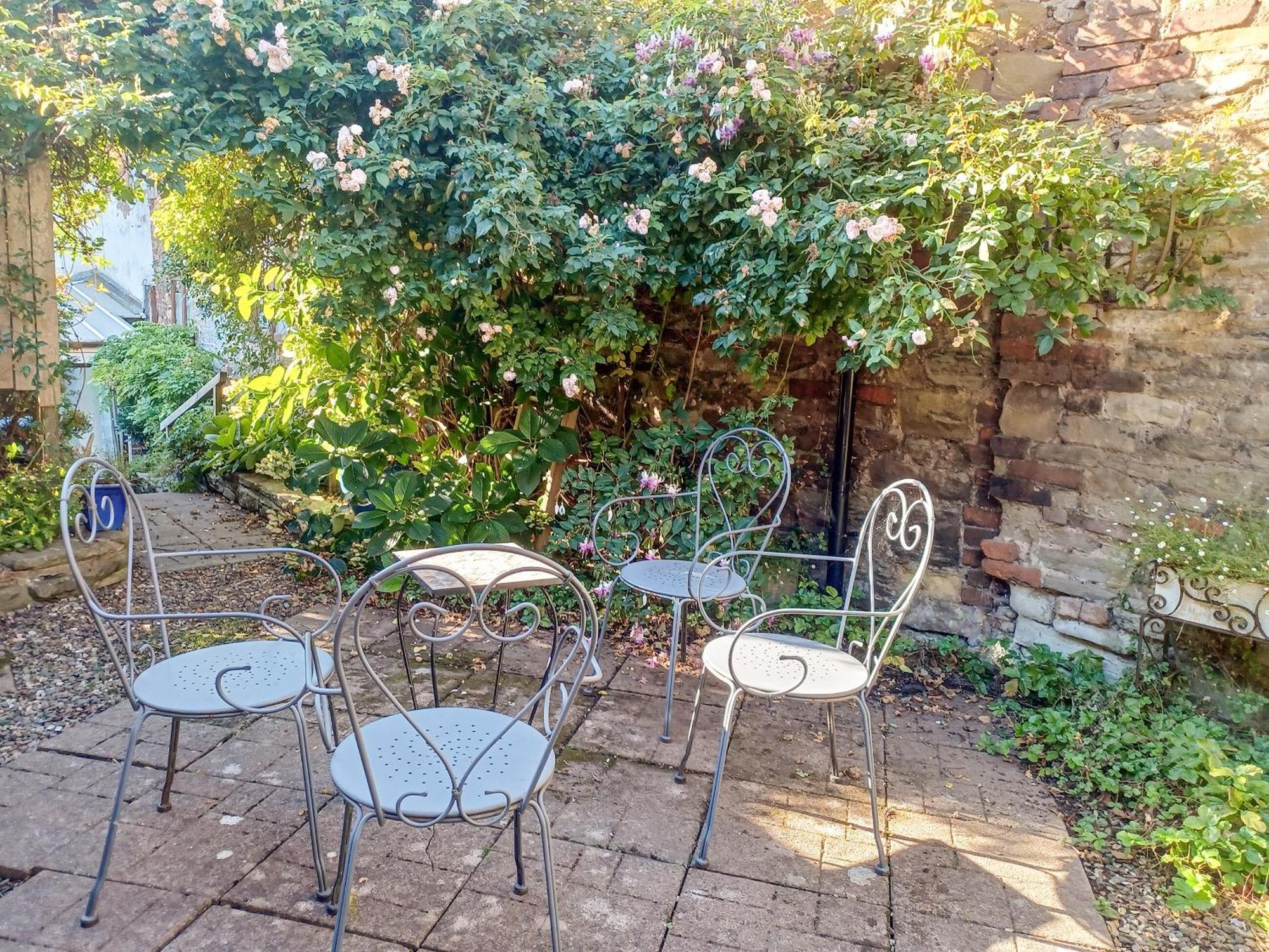Ellinor House Villa Cleobury Mortimer ภายนอก รูปภาพ